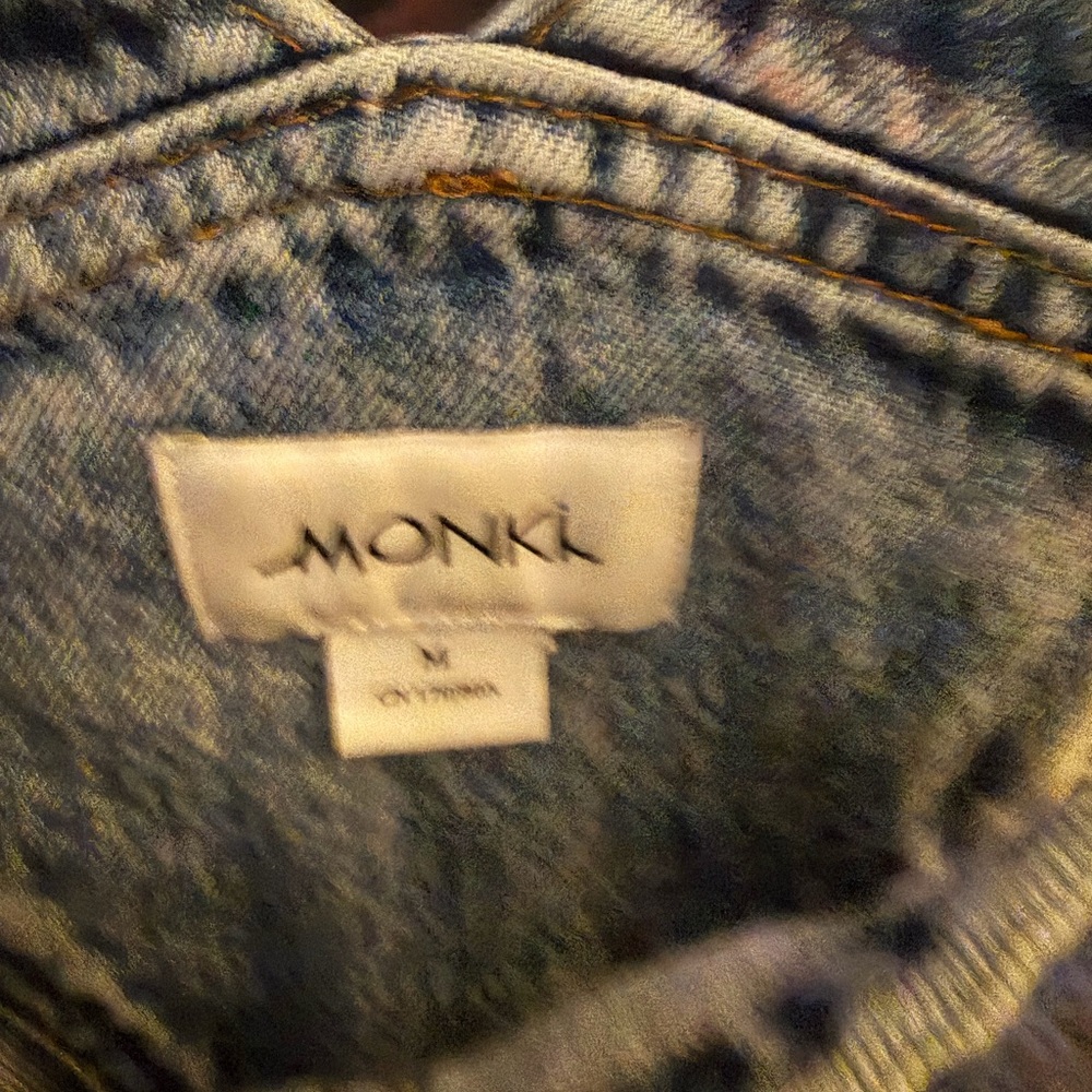 Monki jean overalls denim shorts size medium size 6-8 - Picture 3 of 4